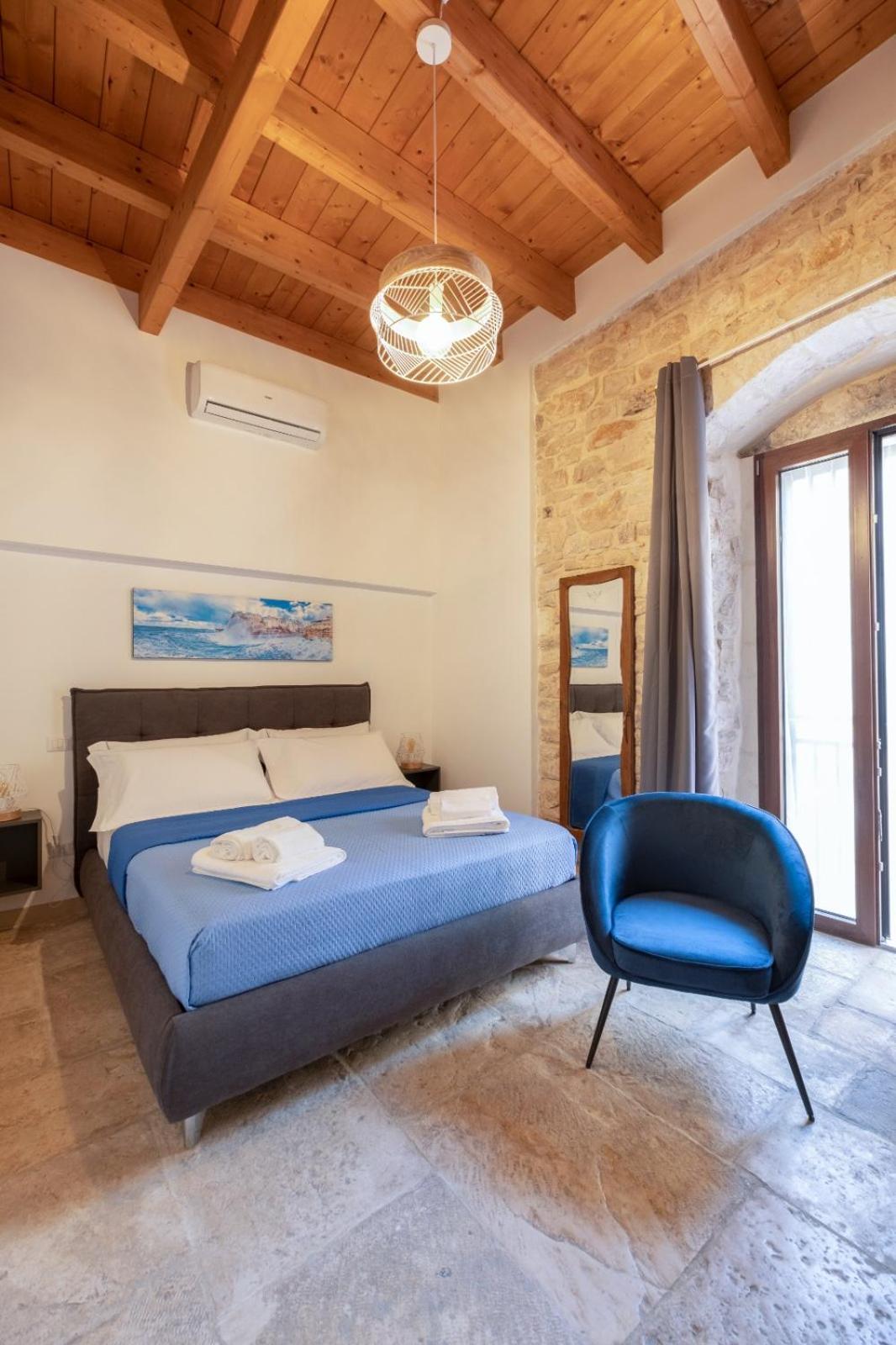 Palazzo Rizzi Dimora Dei Templari Hotell Bitetto Eksteriør bilde