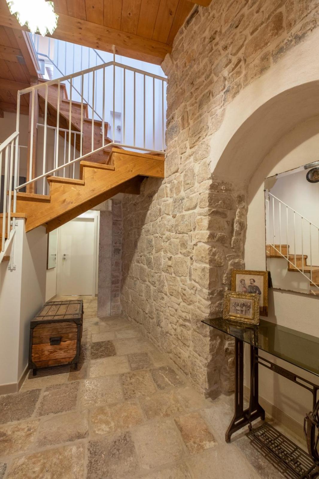 Palazzo Rizzi Dimora Dei Templari Hotell Bitetto Eksteriør bilde